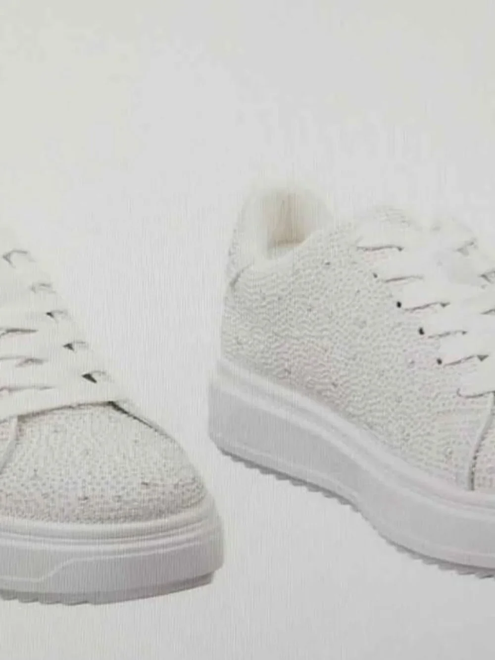 Madden White Pearl Sneakers NEW w/ Box - Size 6.5